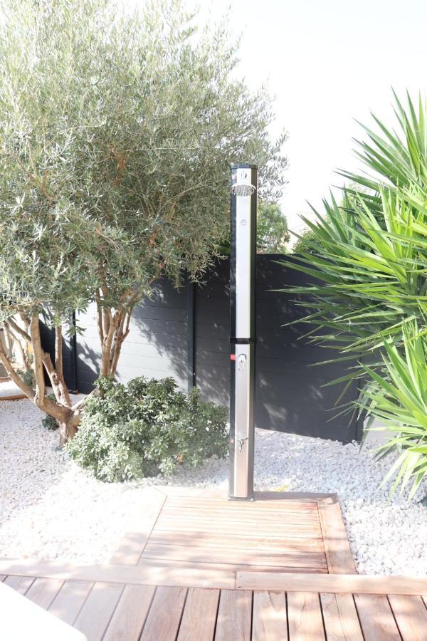 Ferienwohnung Le Petit Sud Carqueiranne Exterior foto